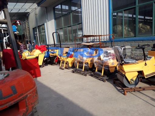 福瑞得機(jī)械座駕壓路機(jī)，手扶壓路機(jī)，小型灌縫機(jī)，井蓋切割機(jī)及時(shí)發(fā)貨
